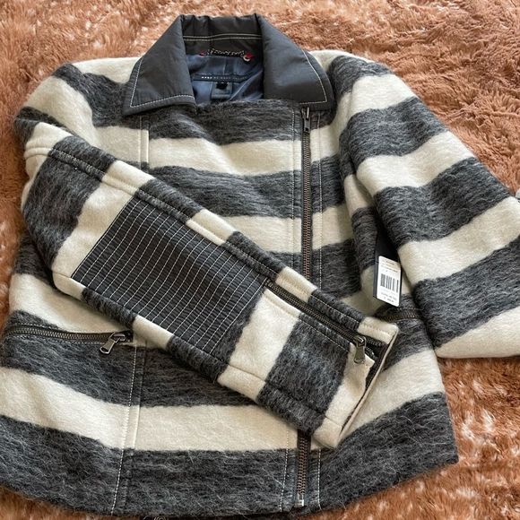 Marc by Marc Jacobs - Asymmetrical, Grey and White Striped Wool Moto Jacket - Picture 9 of 16